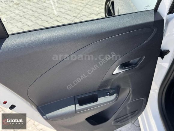 Global Car Deals'tan Hatasız Corsa Ultimate