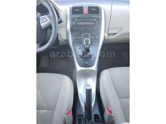 İLK ELDEN ALINMA 175.000 KM DE 2010 AURİS EMSALSİZ İÇ TEMİZLİK