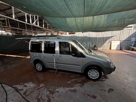 DÜŞÜK KM FORD CONNECT TERTEMİZ