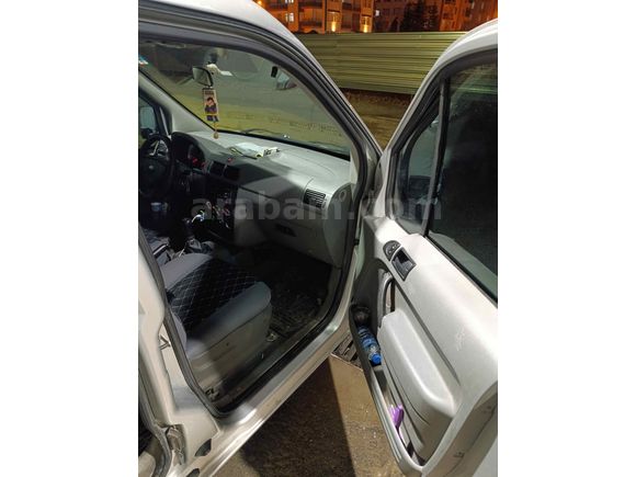 DÜŞÜK KM FORD CONNECT TERTEMİZ