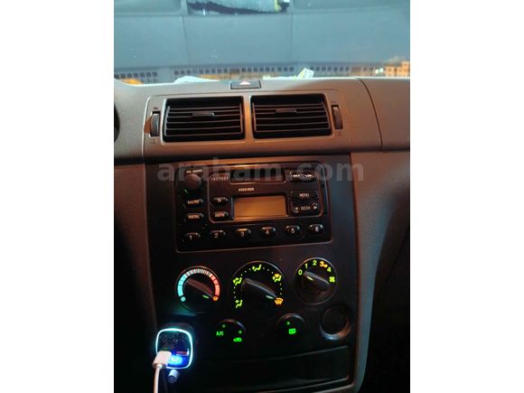 DÜŞÜK KM FORD CONNECT TERTEMİZ