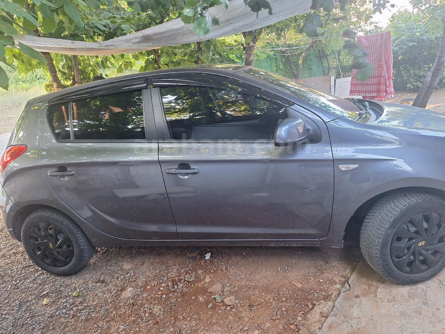 Sahibinden Hyundai i20 Troy 1.2 Mode 2011 Model İstanbul 174.500 km Füme 6