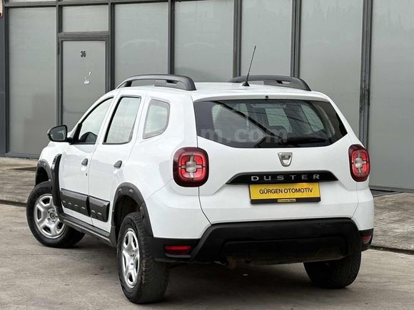 2022 ÇIKIŞLI DEĞİŞENSİZ 4x4 BAKIMLI ÇOK TEMİZ DUSTER