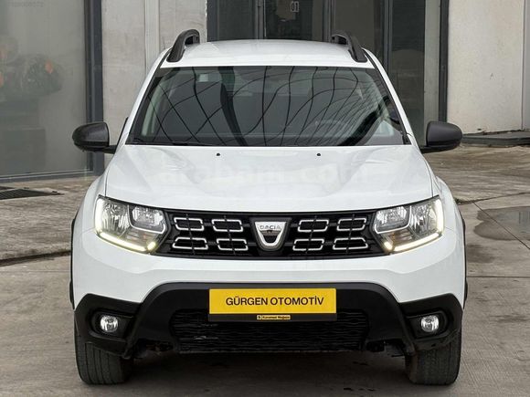 2022 ÇIKIŞLI DEĞİŞENSİZ 4x4 BAKIMLI ÇOK TEMİZ DUSTER