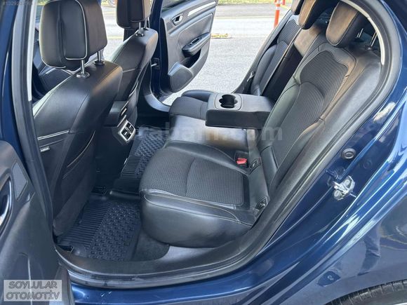 MEGANE 4 FULL İCON 1.5 dCİ FUL BAKIMLI