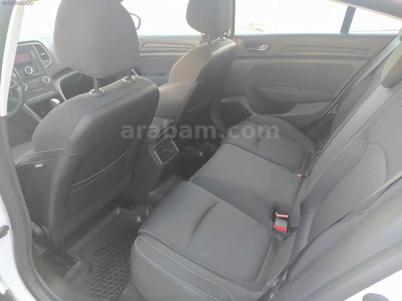 YASİNOĞLU AUTO DAN 2017 MODEL HATASIZ MEHANE tek kapı boya