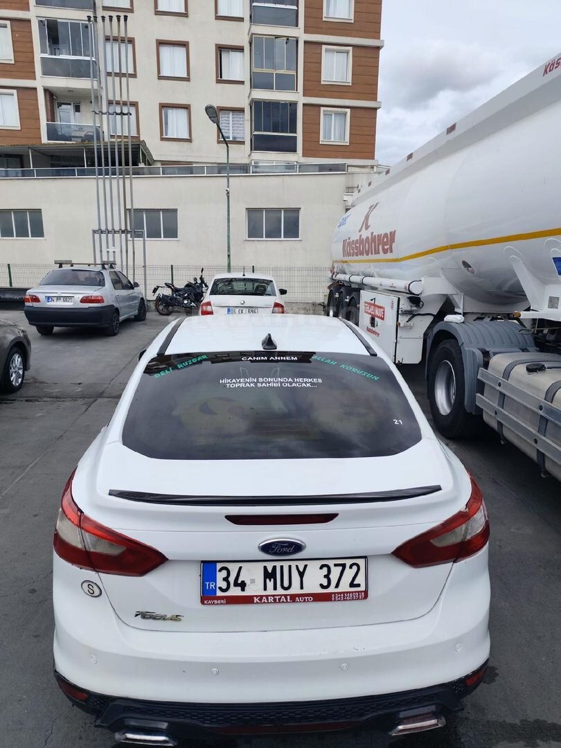Sahibinden Ford Focus 1.6 TDCi Trend X 2013 Model İstanbul 275.000 km Beyaz 2