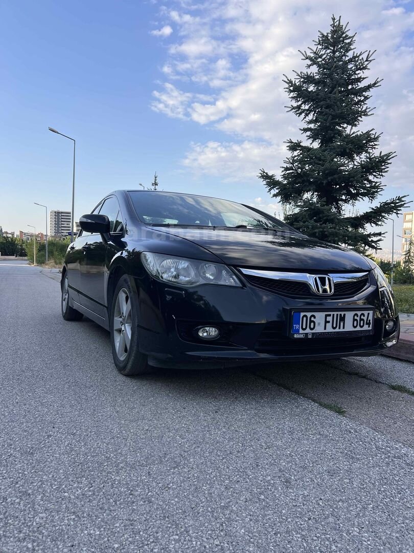 Sahibinden Honda Civic 1.6i VTEC Premium 2009 Model Ankara 236.000 km Siyah 7