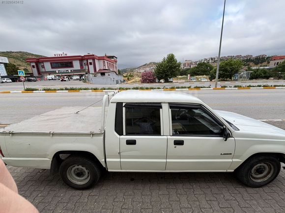 218.000 kmde Mitsubishi L 200 klimalı yorulmamış araç