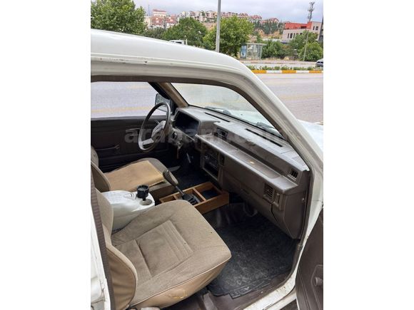218.000 kmde Mitsubishi L 200 klimalı yorulmamış araç