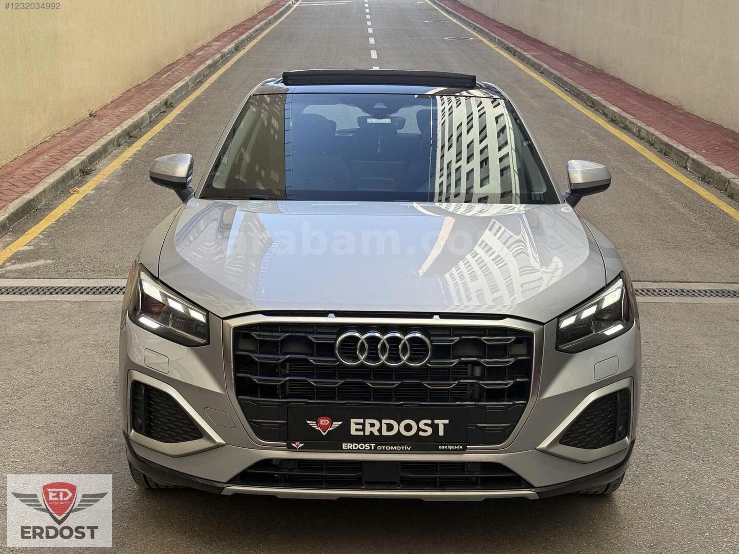 Galeriden Audi Q2 35 TFSI Advanced 2024 Model Eskişehir 14.000 km Gri 2