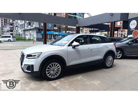 AUTO BENLİ'DEN 2020 MODEL Q2 30 TDI DESIGN S-TRONIC CAM TAVAN
