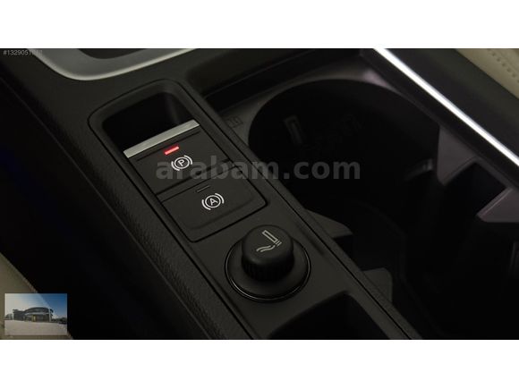 2025 Q3 35 TFSI Advanced / 8.839 KM