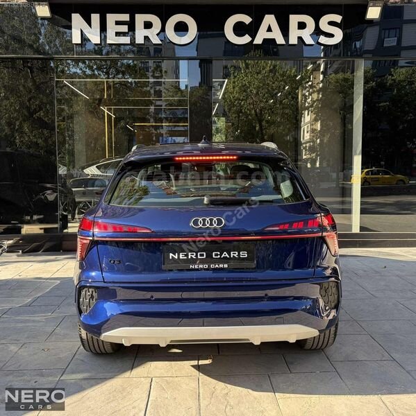 NERO CARS 2025 AUDİ Q3 YENİ KASA ADVANCED CAM TAVNBOYASZ 6.001KM 5