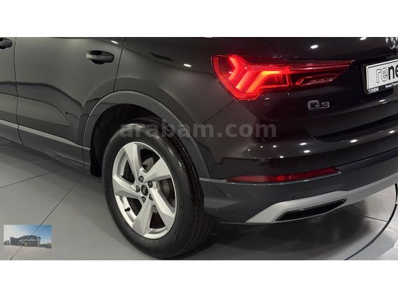 2025 Q3 35 TFSI Advanced / 6.538 KM