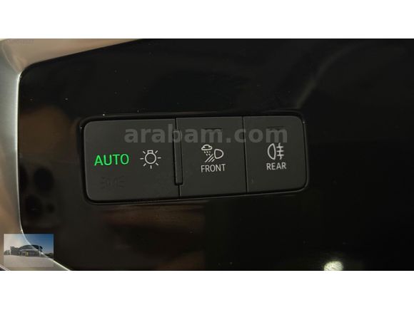 2025 Q3 35 TFSI Advanced / 6.538 KM