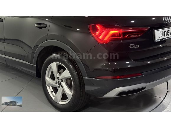 2025 Q3 35 TFSI Advanced / 6.157 KM