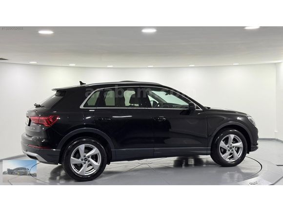 2025 Q3 35 TFSI Advanced / 6.157 KM