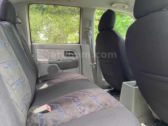 ISUZU DMAX FULL BAKIMLI EKSİKSİZ
