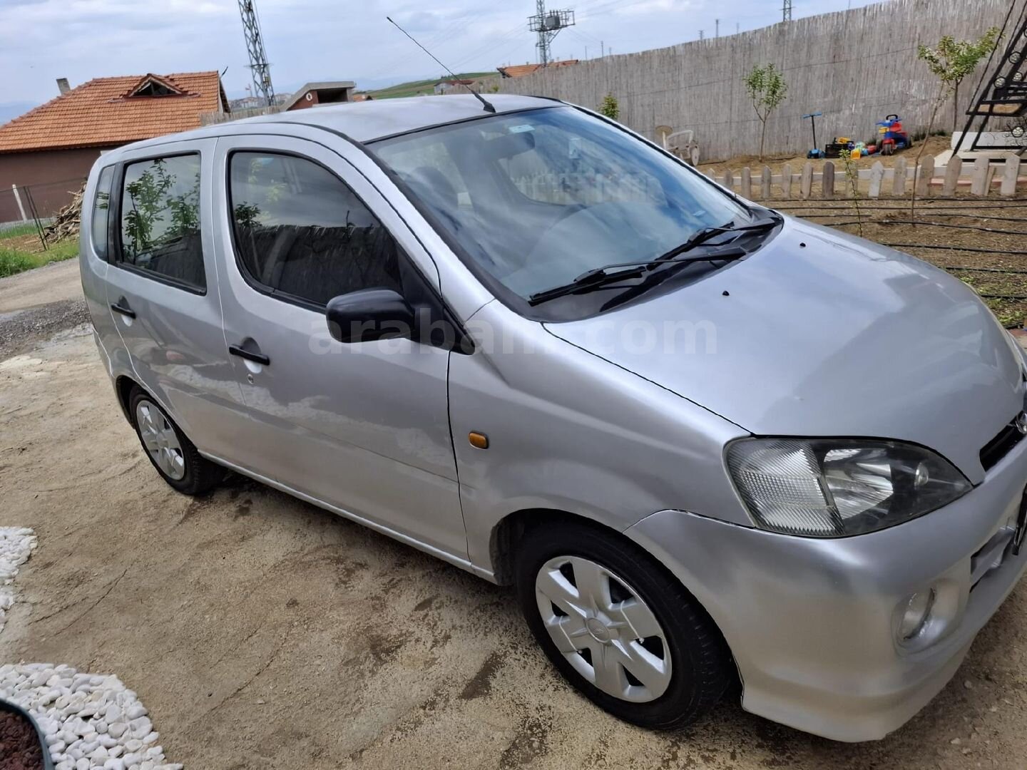 Sahibinden Daihatsu YRV 1.3 Plus 2006 Model Ankara 300.000 km Gri (metalik) 5