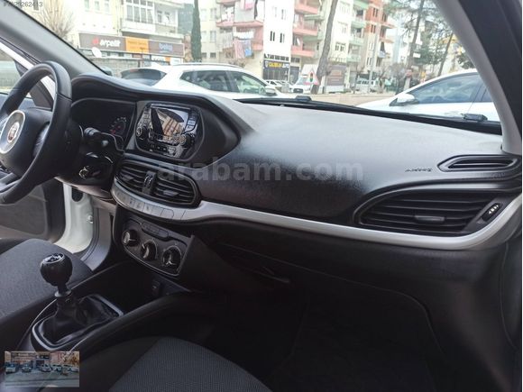 HATASIZ BOYASIZ DEĞİŞENSİZ HASAR KAYITSIZ 65.BİN'KM