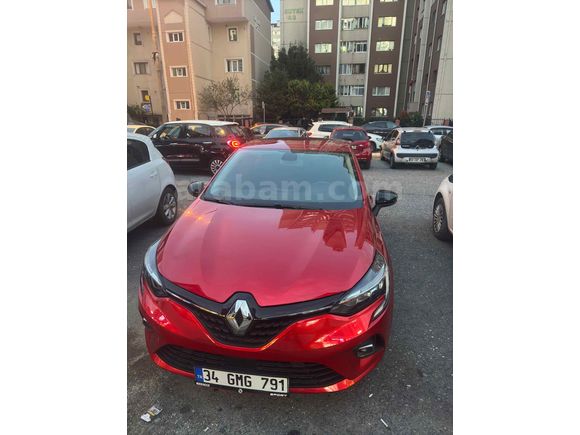 Sahibinden Renault Clio 1.0 TCe Touch 2023 Model   Kırmızı(ALEV)