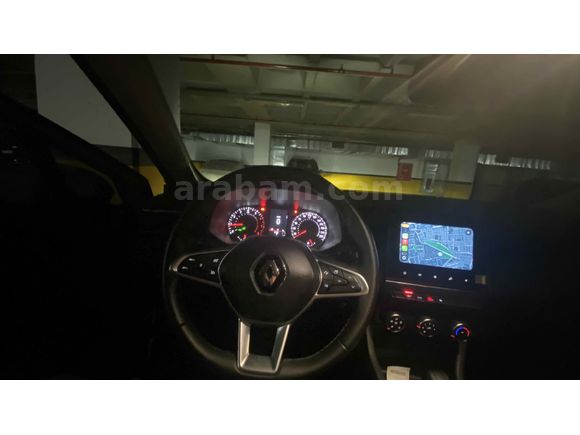 Sahibinden Renault Clio 1.0 TCe Touch 2023 Model   Kırmızı(ALEV)