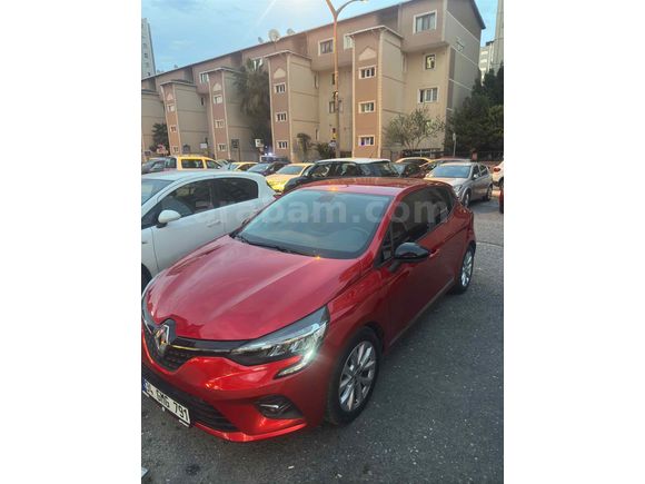 Sahibinden Renault Clio 1.0 TCe Touch 2023 Model   Kırmızı(ALEV)
