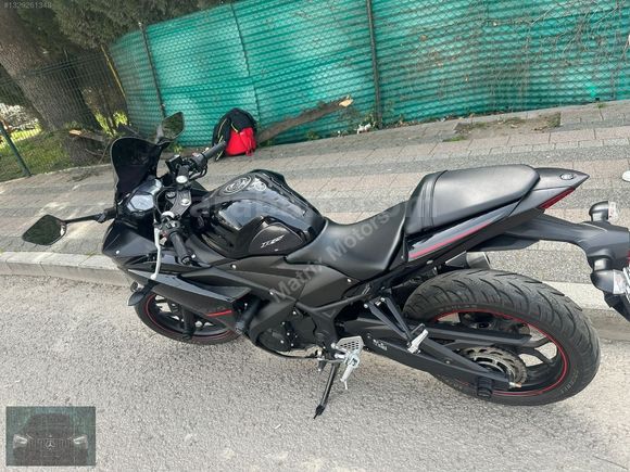 YAMAHA YZF R25 ABS MOTOR 9 BİN KM TERTEMİZ 2019 ÇIKIŞLI
