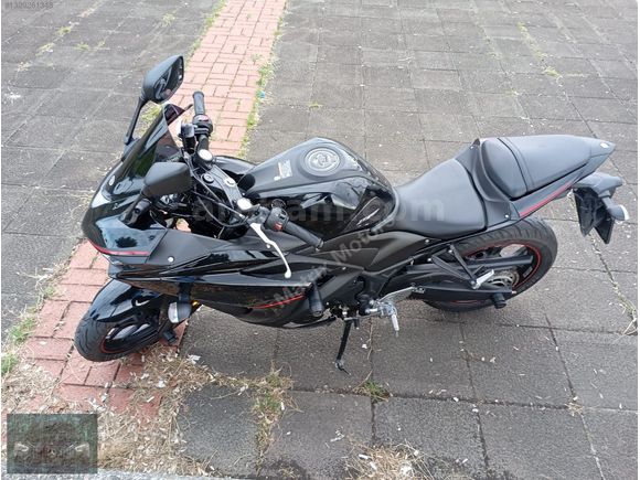 YAMAHA YZF R25 ABS MOTOR 9 BİN KM TERTEMİZ 2019 ÇIKIŞLI