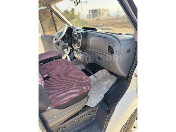 AK OTOMOTİVDEN 2006 MODEL PANELVAN 100 LÜK