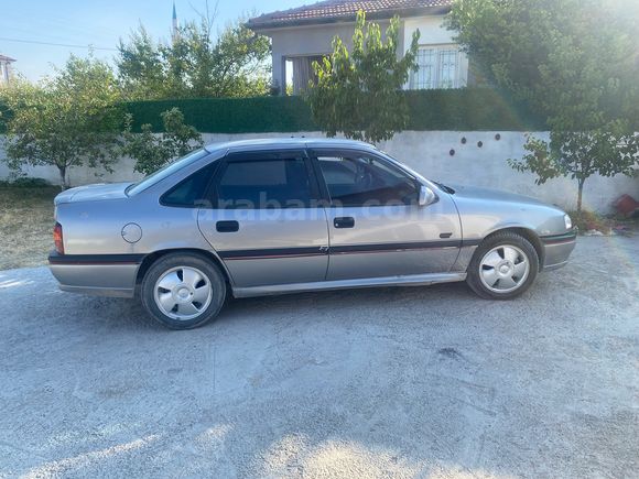 Sahibinden Opel Vectra 2.0 GT 1996 Model 