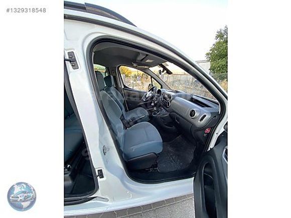 DÜŞÜK KM 2017 MODEL CİTROEN BERLİNGO