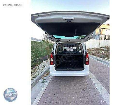 DÜŞÜK KM 2017 MODEL CİTROEN BERLİNGO