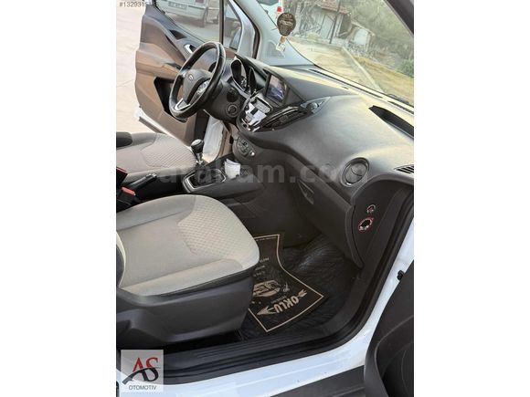 Hatasız boyasız OTOMOBİL ruhsatlı