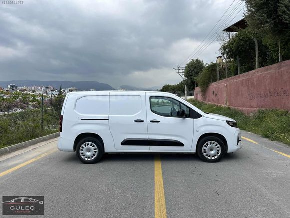 2025 MODEL OPEL COMBO CARGO 1.5 D ULTİMATE XL EAT-8 OTOMATİK