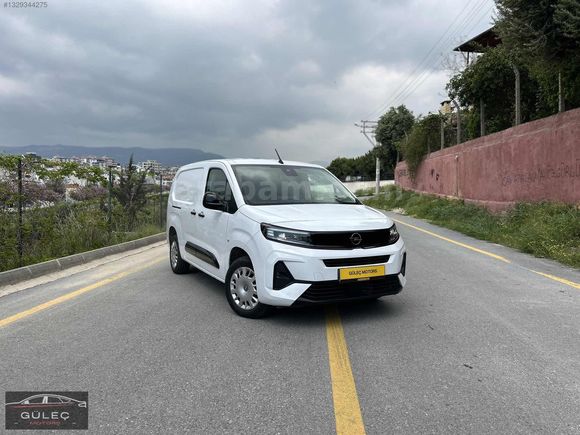 2025 MODEL OPEL COMBO CARGO 1.5 D ULTİMATE XL EAT-8 OTOMATİK