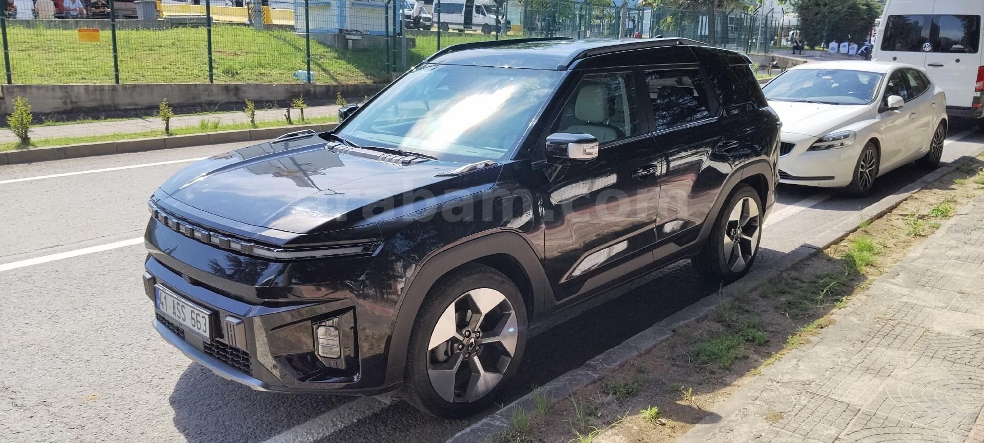 Sahibinden KGM SsangYong Torres EVX 4x2 2024 Model Kocaeli 32.400 km Siyah 2