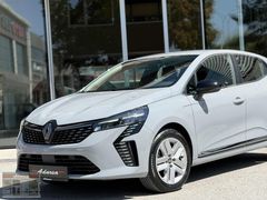 "Adarsa" 2025 Renault Clio 1.0 Tce 8.000 Km de Boyasız GSR2