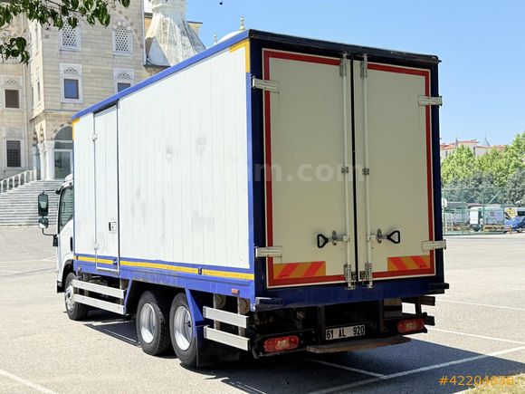 2016 NPR3D 300.000KM DE HATASIZ BOYASIZ İLK SAHİBİNDEN 10 TEKER