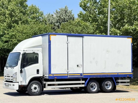 2016 NPR3D 300.000KM DE HATASIZ BOYASIZ İLK SAHİBİNDEN 10 TEKER