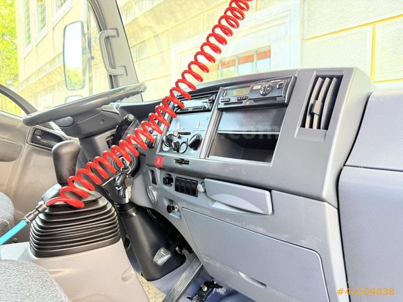 2016 NPR3D 300.000KM DE HATASIZ BOYASIZ İLK SAHİBİNDEN 10 TEKER