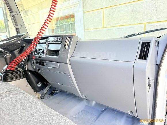 2016 NPR3D 300.000KM DE HATASIZ BOYASIZ İLK SAHİBİNDEN 10 TEKER