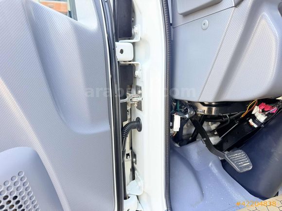 2016 NPR3D 300.000KM DE HATASIZ BOYASIZ İLK SAHİBİNDEN 10 TEKER