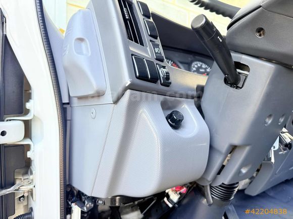 2016 NPR3D 300.000KM DE HATASIZ BOYASIZ İLK SAHİBİNDEN 10 TEKER