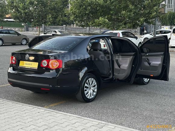 2006 MODEL TERTEMİZZ JETTA