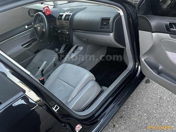 2006 MODEL TERTEMİZZ JETTA