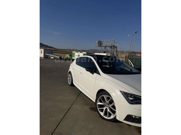 Sahibinden Seat Leon 1.6 TDI Style 2017 Model  198.000 km Beyaz