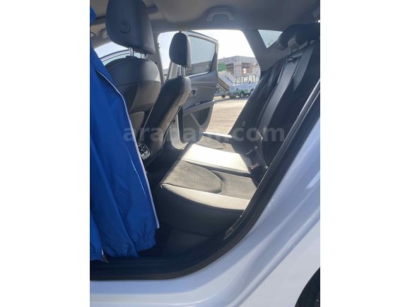 Sahibinden Seat Leon 1.6 TDI Style 2017 Model  198.000 km Beyaz