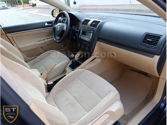 ST AUTO'DAN JETTA 1.4 TSI 119 BİN KM HATASIZ MANUEL